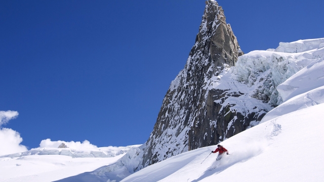 K1体育：怎样判断乒乓球台的真假